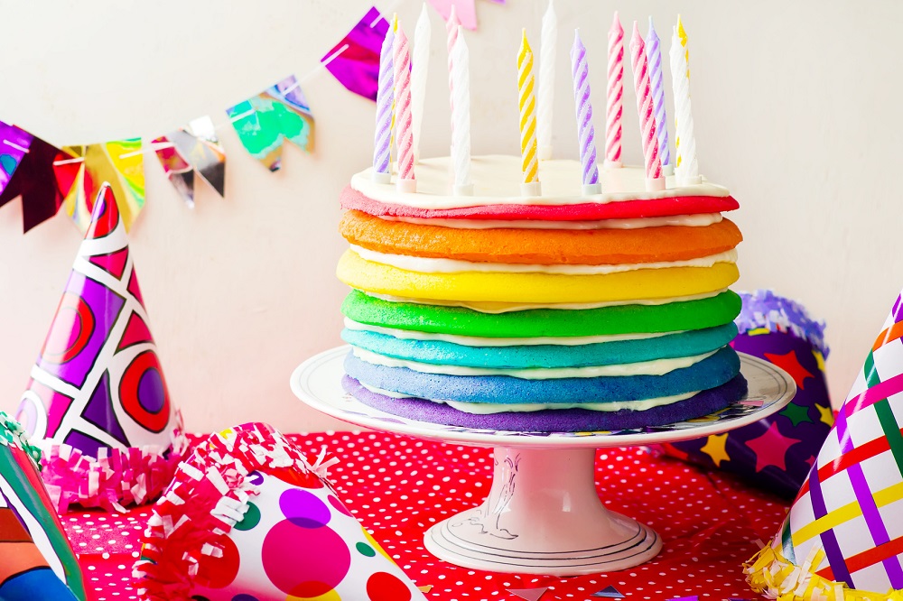 Organisez un anniversaire Arc-en-Ciel pour une fte haute en couleurs !